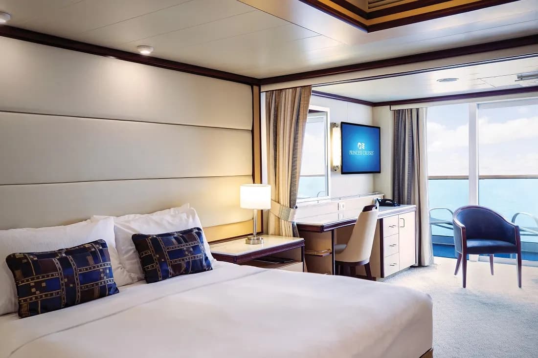 THE FAR EAST FROM END TO END ABOARD SAPPHIRE PRINCESS with Qatar Airlines, 18 Nights, photo 1